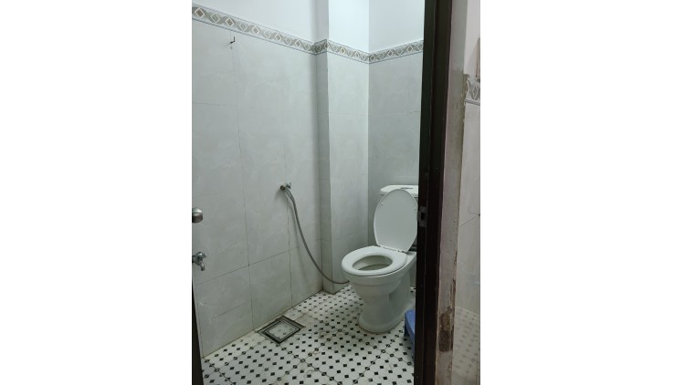 Bán nhà 102m², 7PN, 7WC, Tân Tạo, Bình Tân, 4.1 tỷ